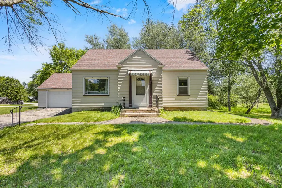 N140 WEST DR, Menominee, MI 49858