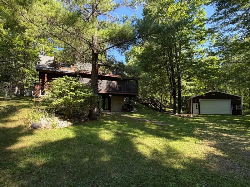 W5445 LOOMIS RD, Porterfield, WI 54159-9441