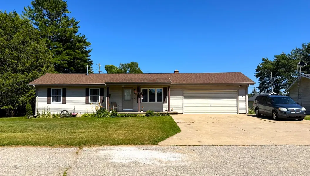 N126 THOUNE ST, Stephenson, MI 49887