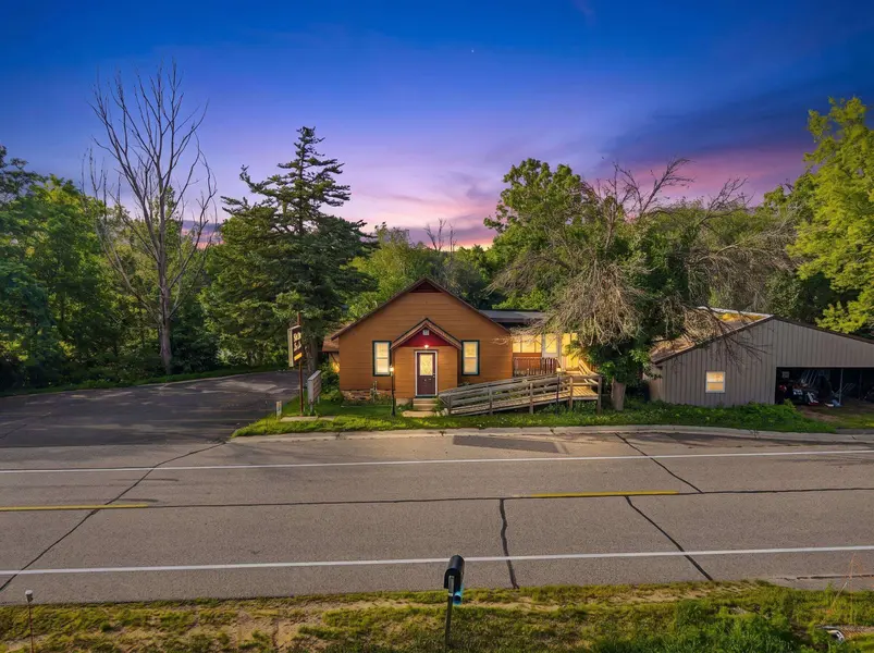 1140 COUNTY ROAD A, Grand Marsh, WI 53936-9507