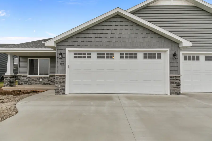 503 FOUNDERS WAY, Little Chute, WI 54140
