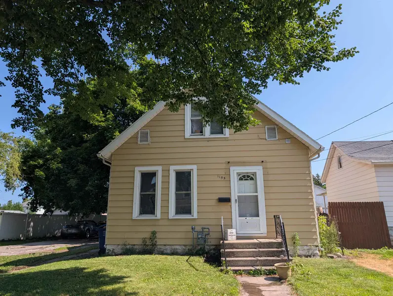 1155 STUART ST, Green Bay, WI 54301