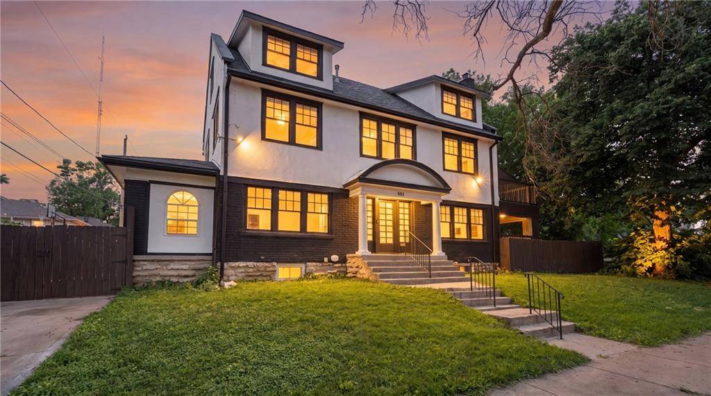 804 W 33rd ST, Kansas City, MO 64111