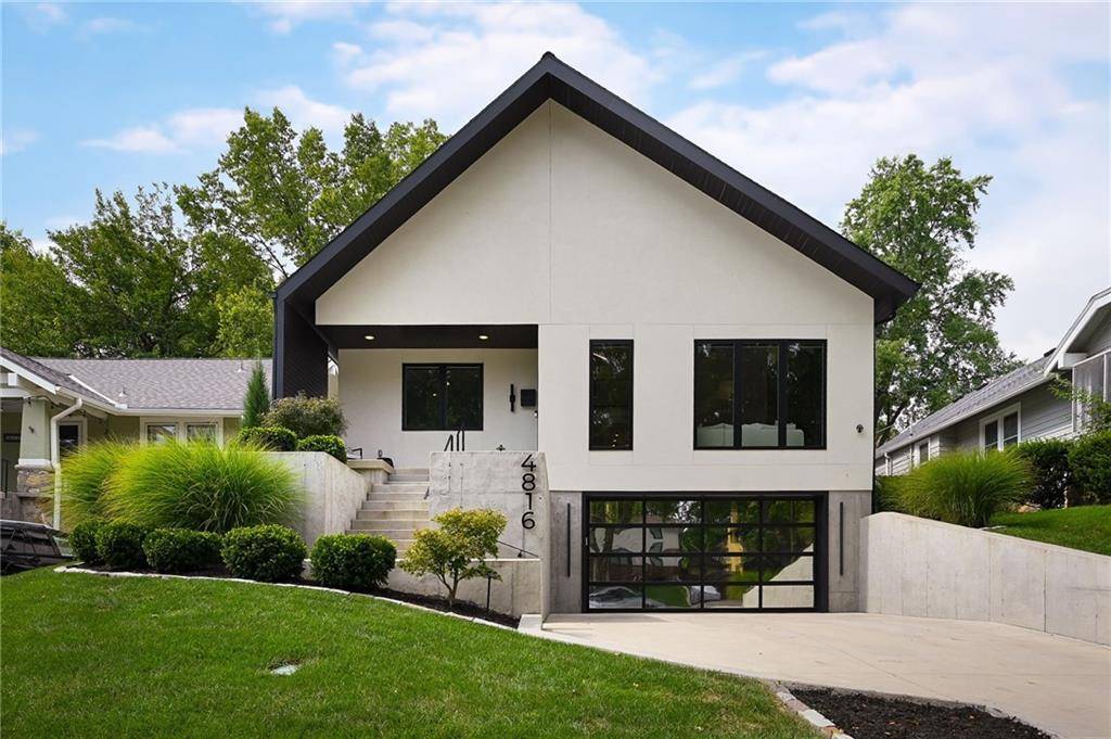 4816 Westwood RD, Kansas City, MO 64112