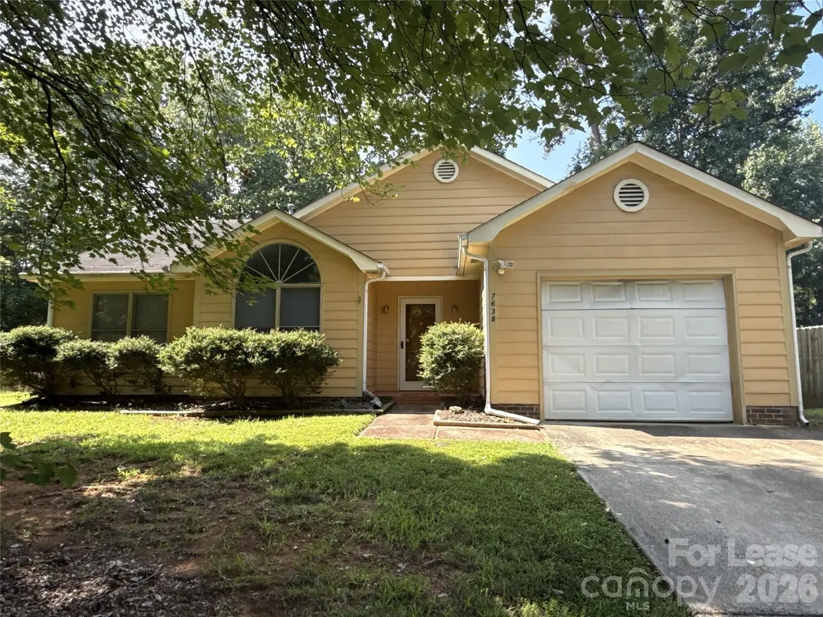 7638 Campbell Creek LN, Charlotte, NC 28212