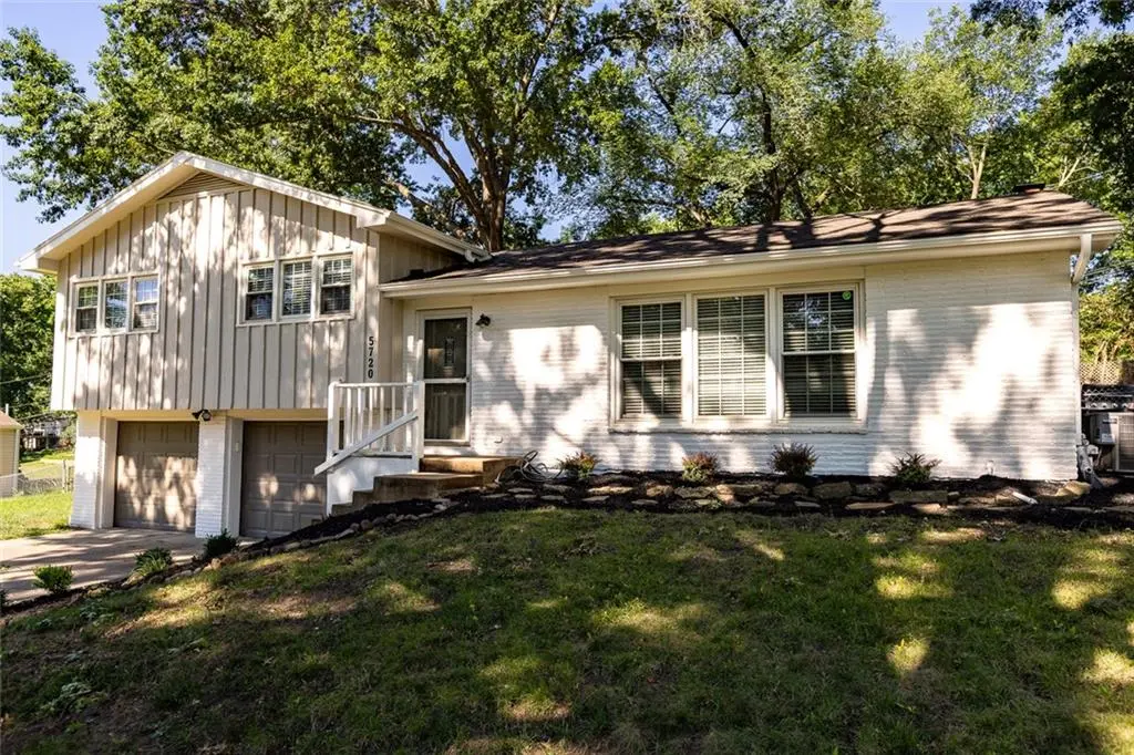 5720 N Belton AVE, Kansas City, MO 64151