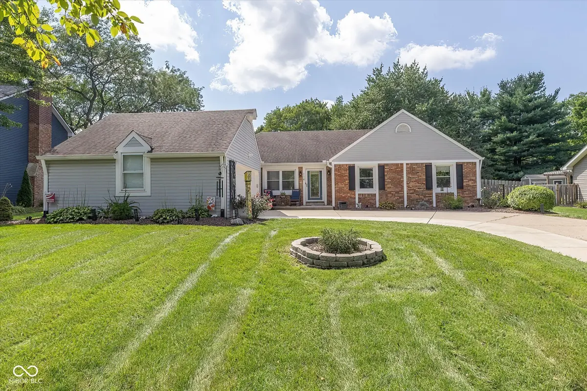114 Maplewood DR, Noblesville, IN 46062