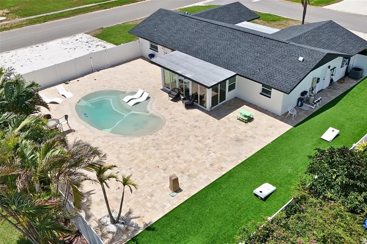 7221 15TH AVENUE DRIVE W, Bradenton, FL 34209
