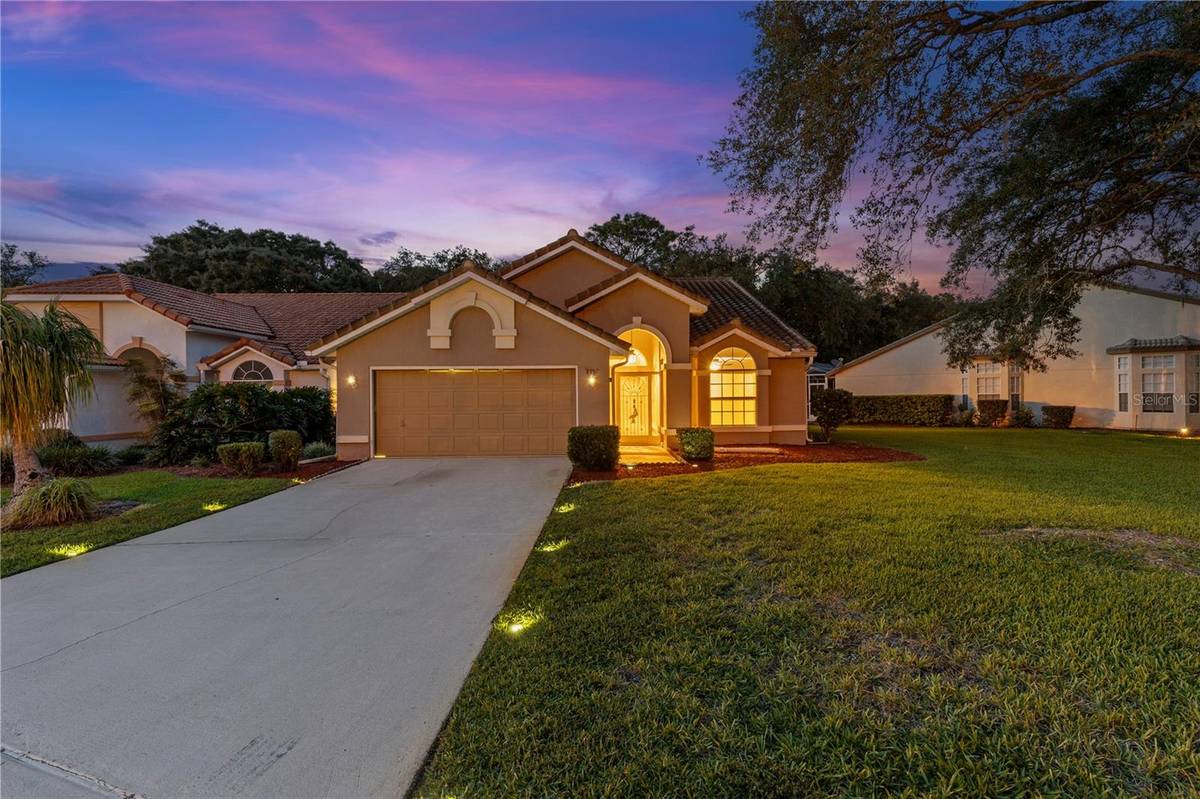 9387 FRENCH QUARTERS CIR, Weeki Wachee, FL 34613