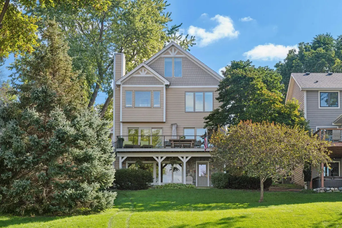 4512 West Arm RD, Spring Park, MN 55384