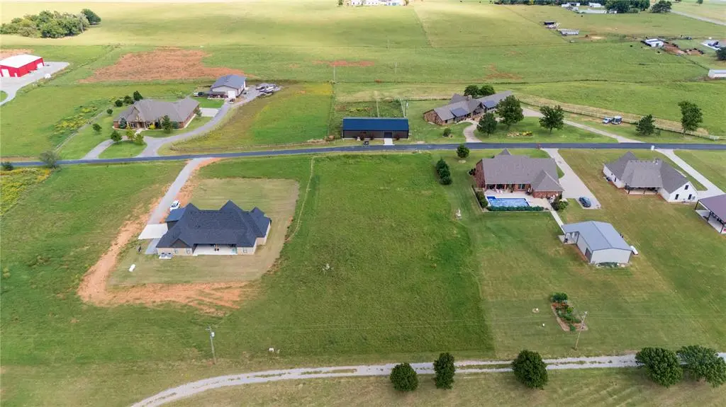 N 2425 RD, Weatherford, OK 73096