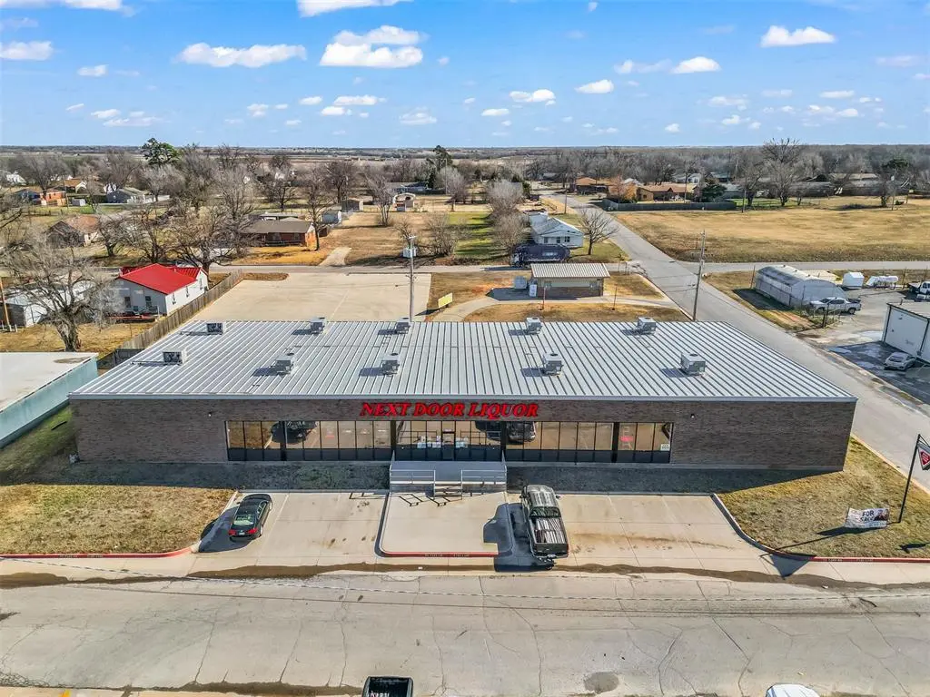 1523 Stewart DR, Chickasha, OK 73018