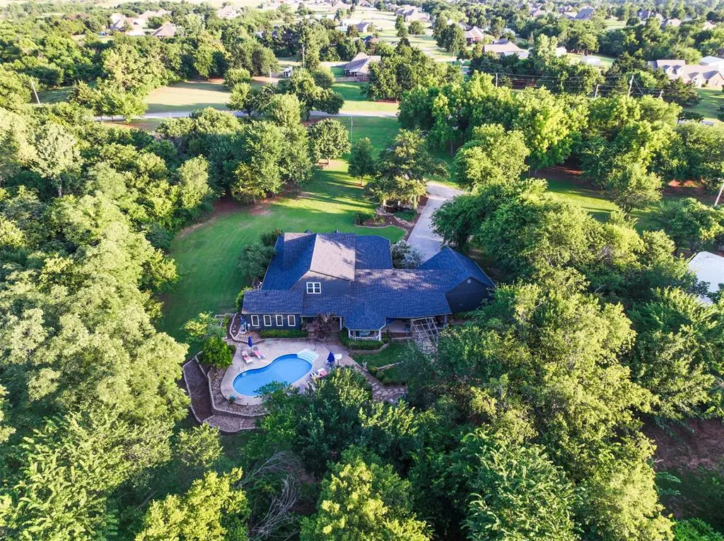 1301 E Rock Creek RD, Tuttle, OK 73089