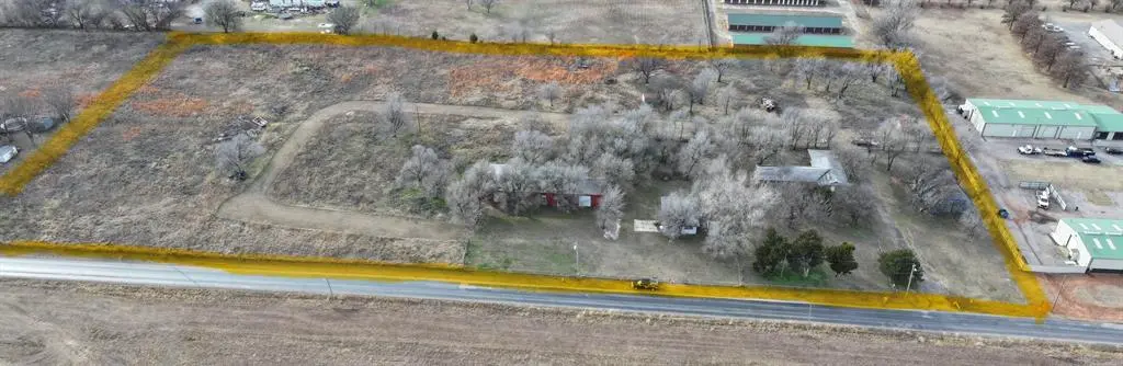 17 S Cemetery RD, Tuttle, OK 73089