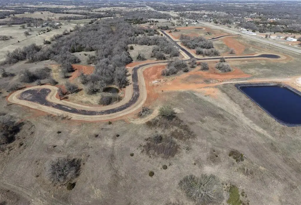 24931 Iron Hoof LN, Blanchard, OK 73031