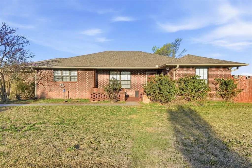 8717 Us Highway 183, Custer City, OK 73639