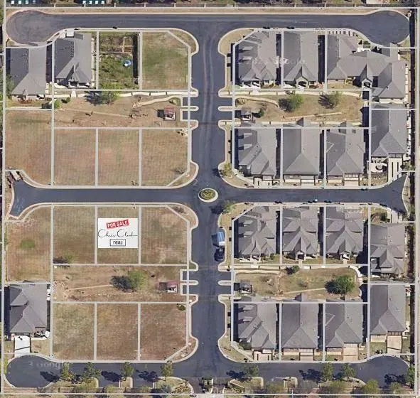 9228 Joan DR, Midwest City, OK 73130