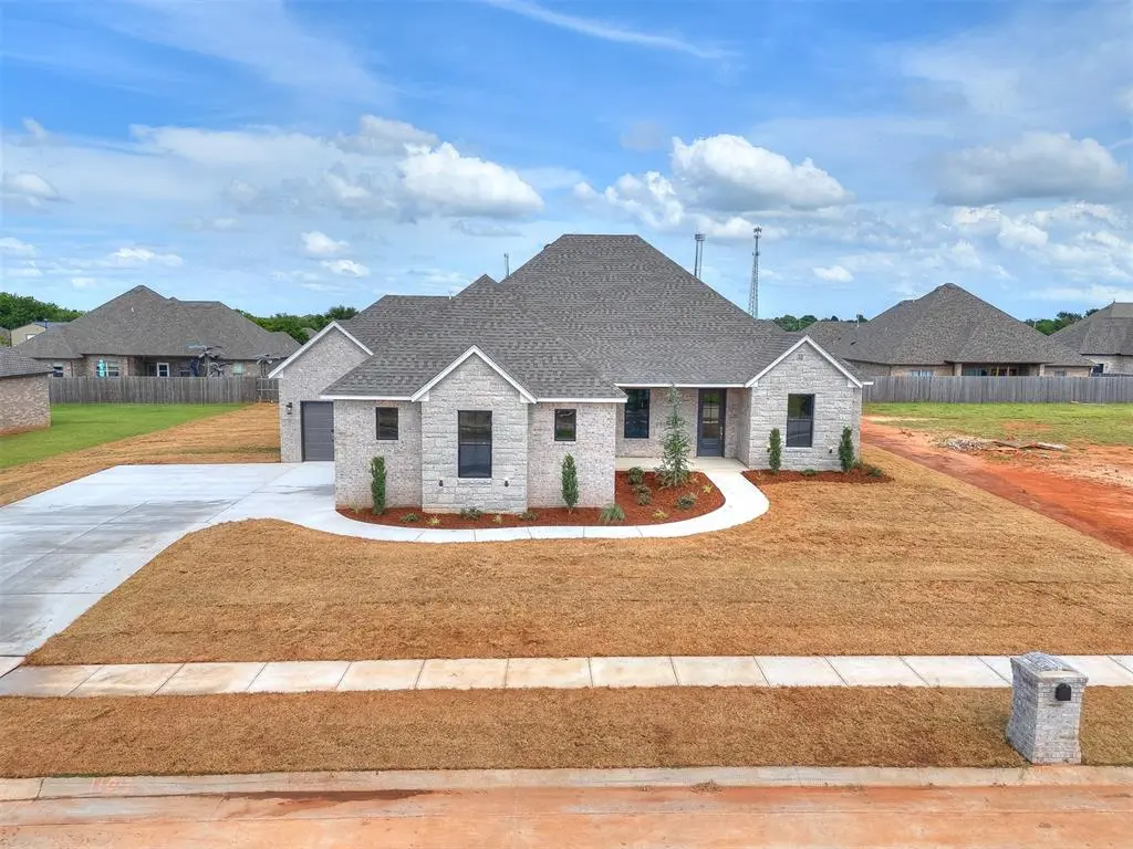 1104 Jozie WAY, Tuttle, OK 73089