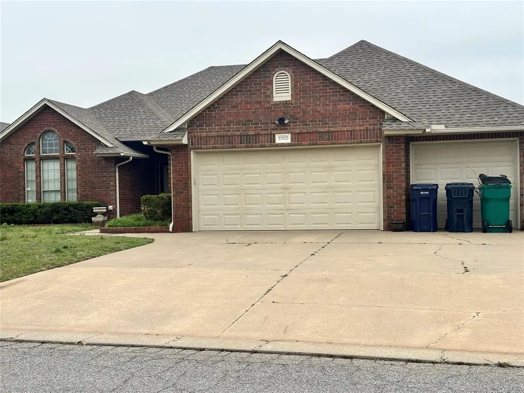 8809 NW 116th TER, Oklahoma City, OK 73162