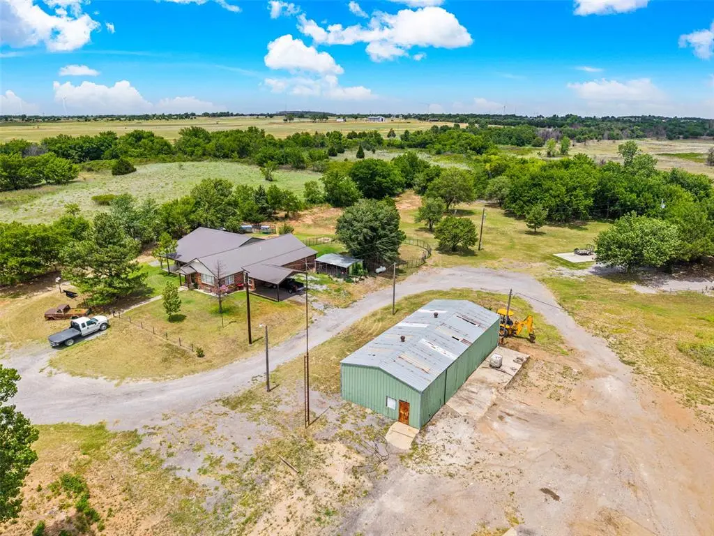 26114 State Highway 19 HWY, Cyril, OK 73029