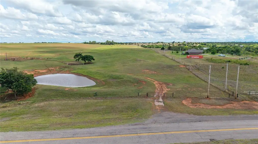 S Frontage RD, Weatherford, OK 73096