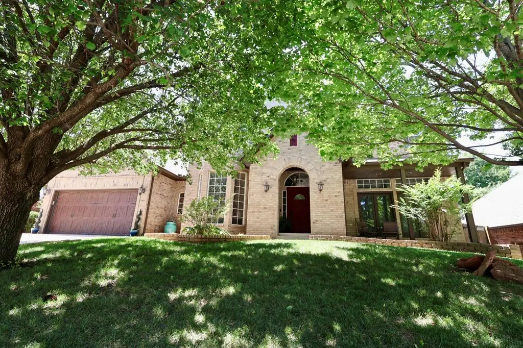 809 Fox Run TRL, Edmond, OK 73034