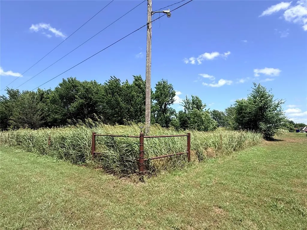 S 3450 RD, Meeker, OK 74855