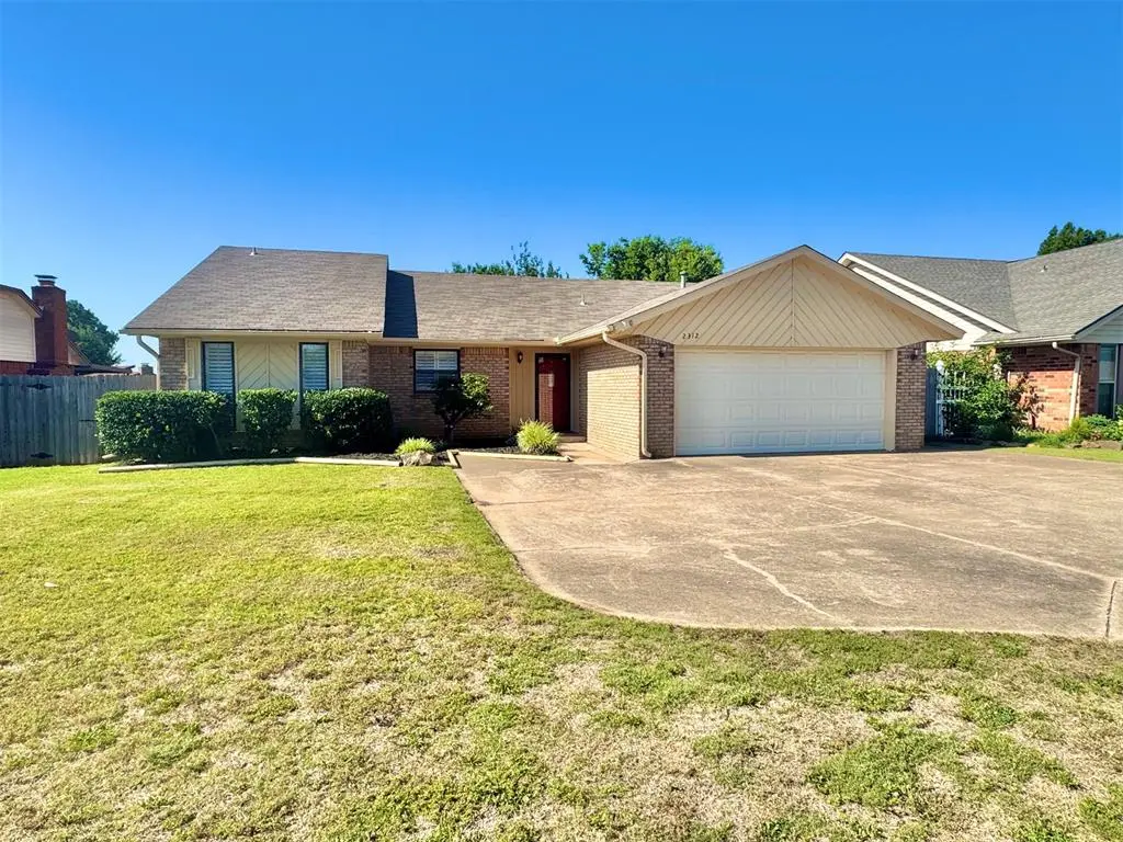 2312 Shadowlake DR, Oklahoma City, OK 73159