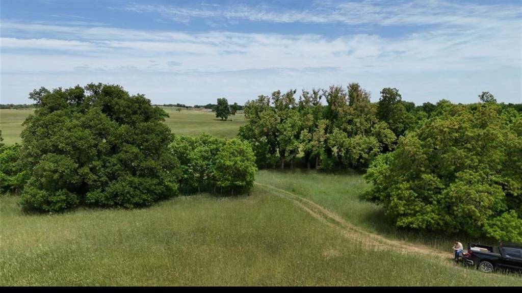 N Broadway RD #3, Guthrie, OK 73044