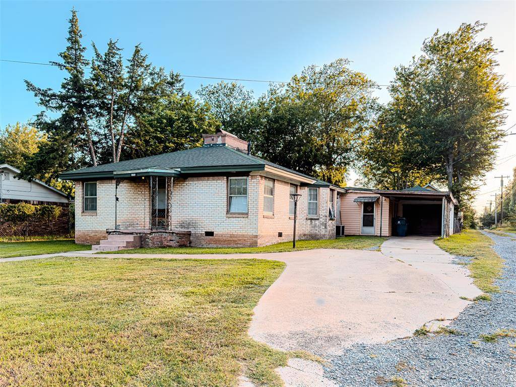 622 S 14th ST, Chickasha, OK 73018