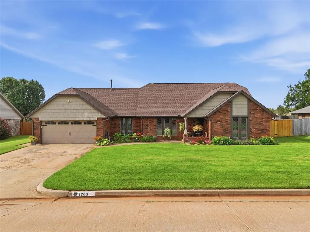 1203 Francis LN, Kingfisher, OK 73750