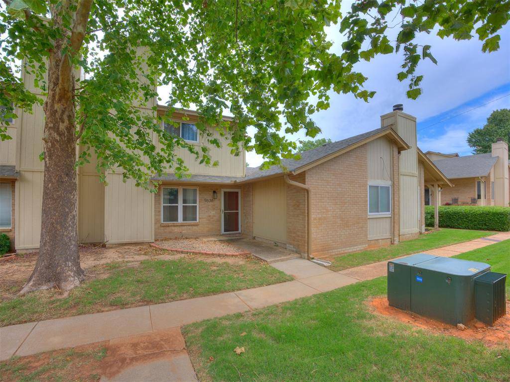 9636 N Hefner Village BLVD, Oklahoma City, OK 73162