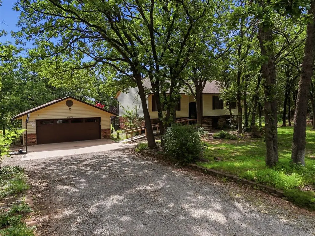 870776 S Hickory LN, Chandler, OK 74834