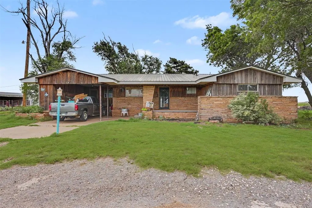 17508 State Highway 5, Tipton, OK 73570