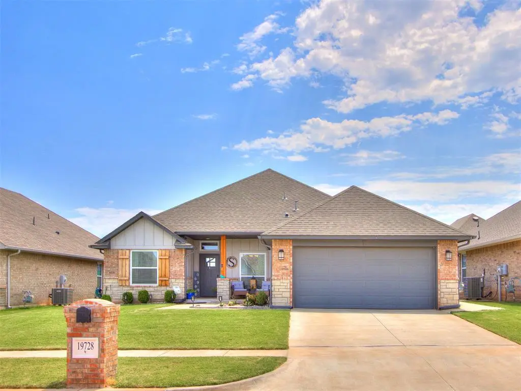 19728 Whitley RD, Edmond, OK 73012
