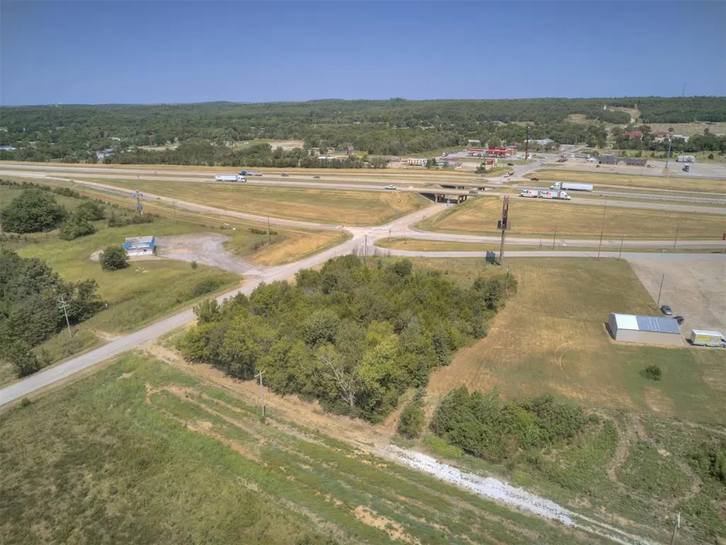0000 Bryant at Leonard, Henryetta, OK 74437