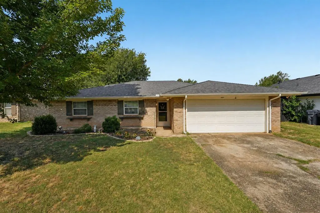 8005 Wilshire Hills DR, Oklahoma City, OK 73132