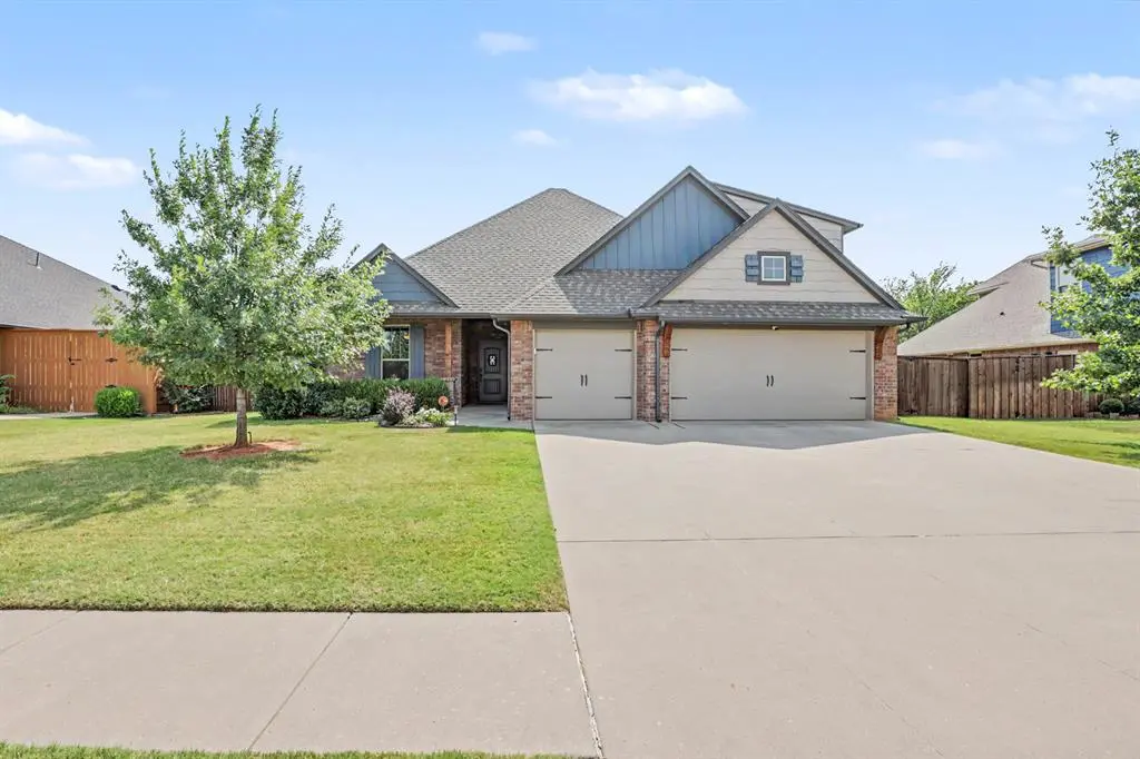 2117 Hidden Prairie CT, Edmond, OK 73013