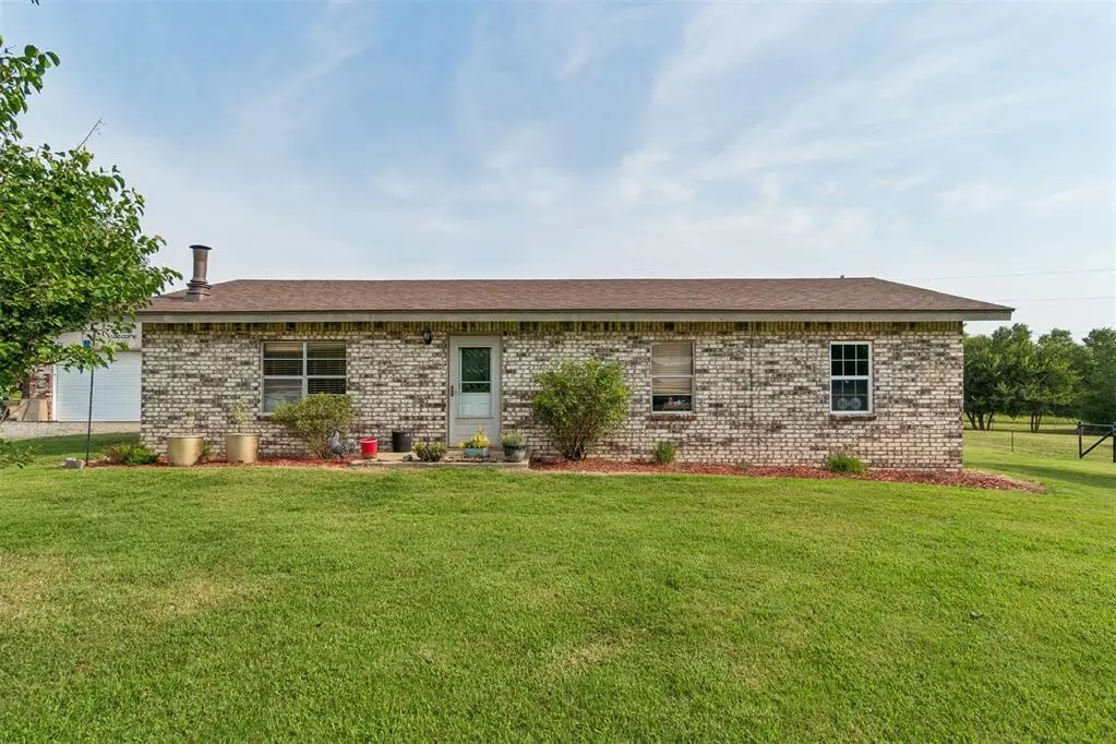 34603 Pinehill RD, Bristow, OK 74010