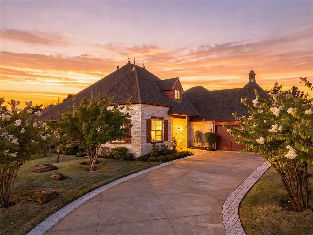3124 Garden Hill CIR, Edmond, OK 73034