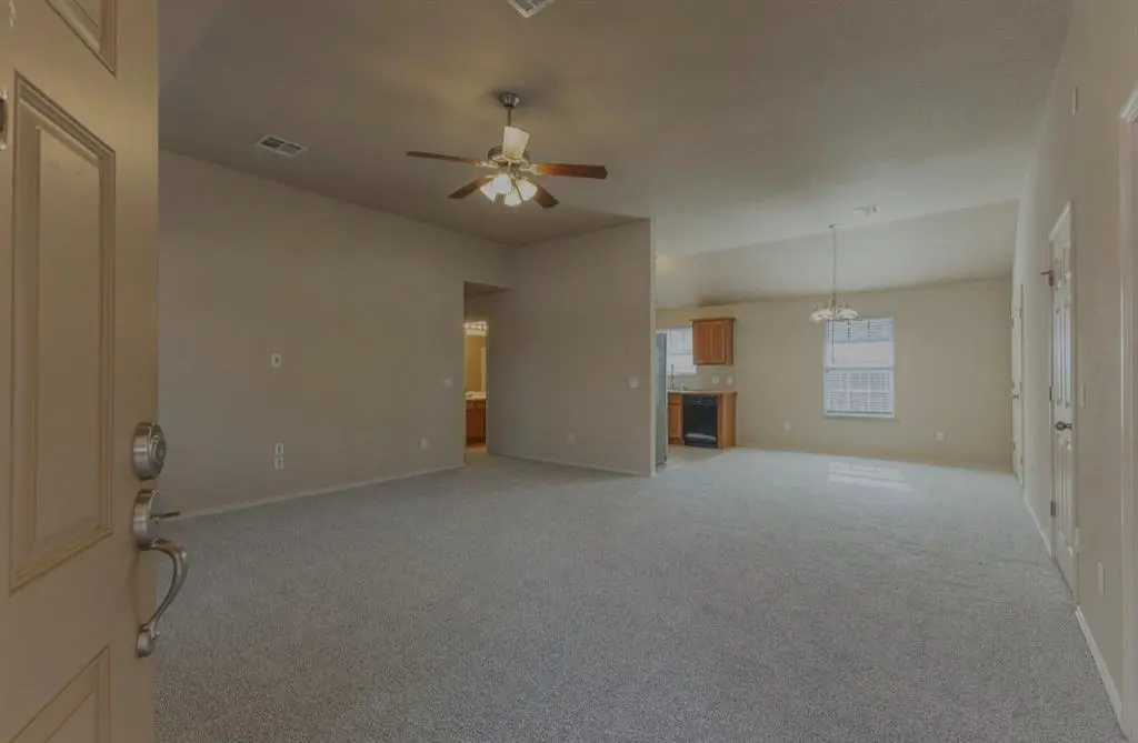 12368 SW 6th ST, Yukon, OK 73099