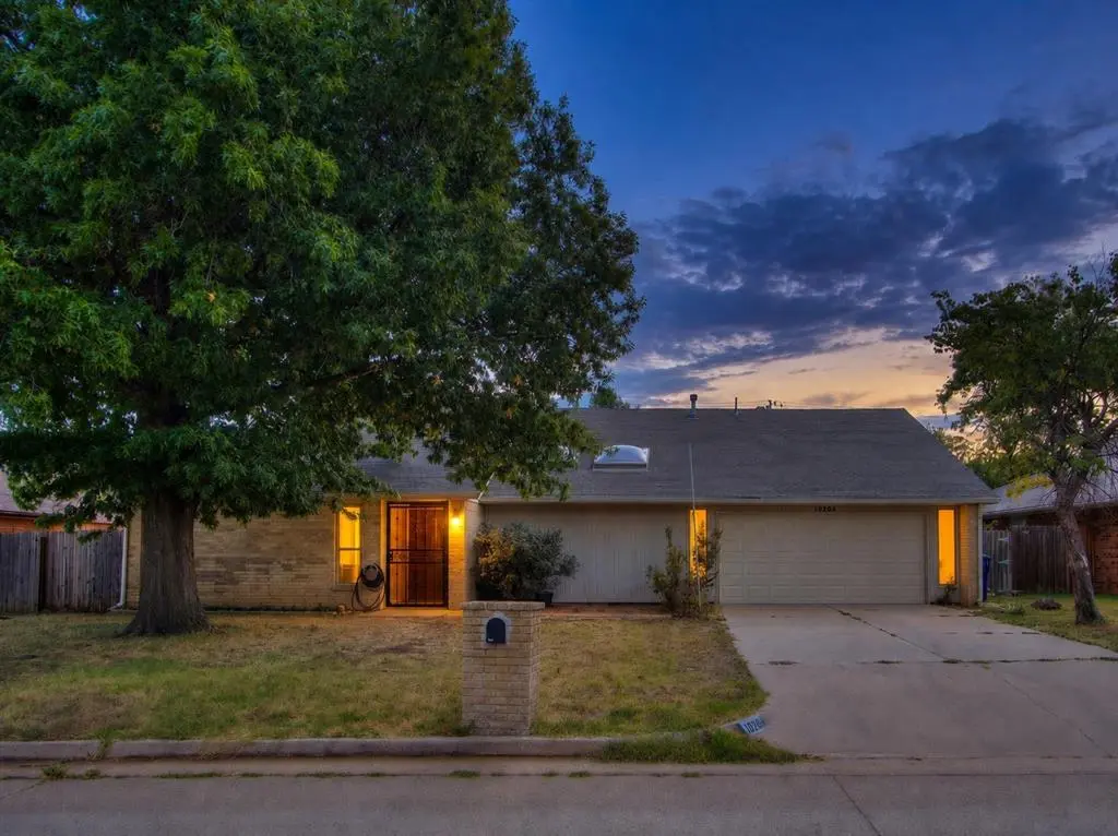 10204 Glendover AVE, Oklahoma City, OK 73162