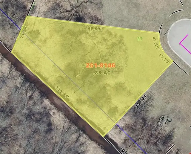 WOODSIDE CIR #37, Marinette, WI 54143