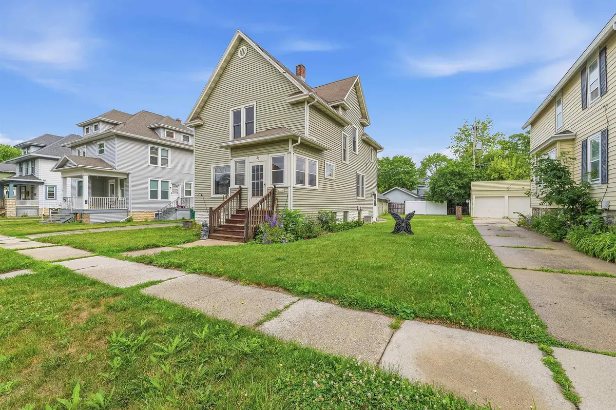 33 W 13TH ST, Fond Du Lac, WI 54935