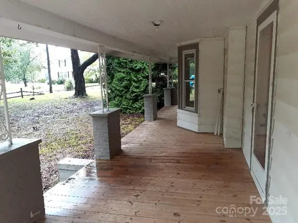310 E Church ST, Troutman, NC 28166