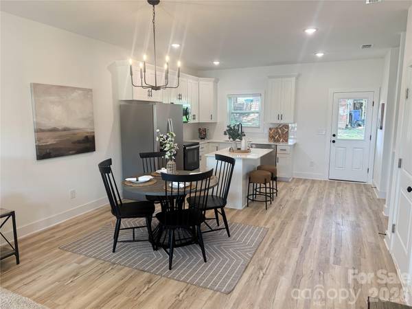 201 E Rice ST, Landis, NC 28088