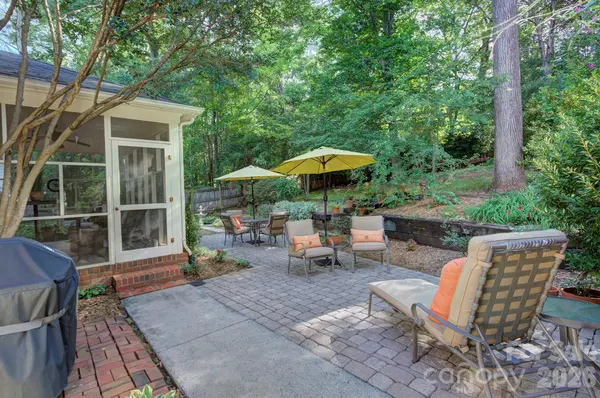 9209 Hanover South TRL, Charlotte, NC 28210