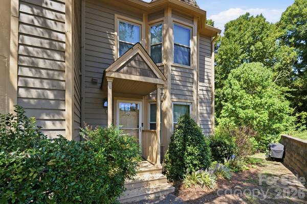 13820 Queens Harbor RD, Charlotte, NC 28278