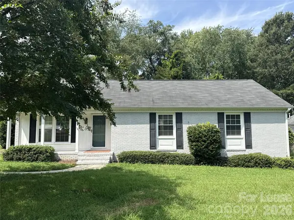 4834 Fairheath RD, Charlotte, NC 28210