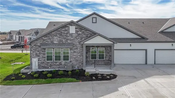115 S Diane DR, Olathe, KS 66061